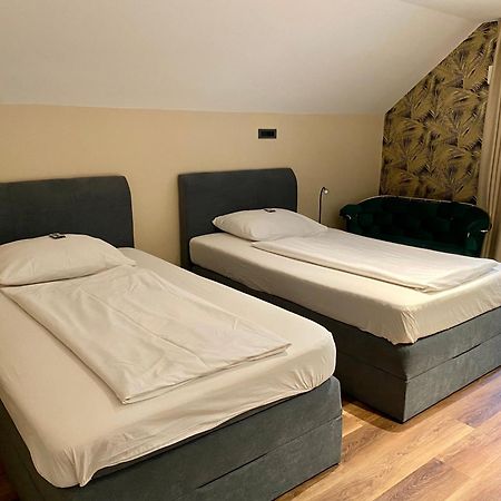Boutique Hotel Zbilje ภายนอก รูปภาพ
