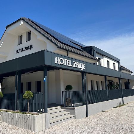 Boutique Hotel Zbilje ภายนอก รูปภาพ