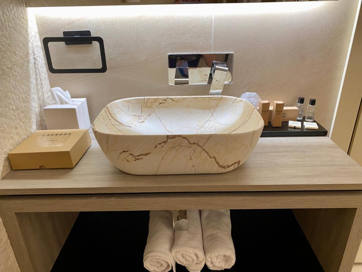 Boutique Hotel Zbilje ภายนอก รูปภาพ