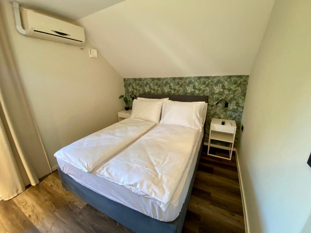 Boutique Hotel Zbilje ภายนอก รูปภาพ