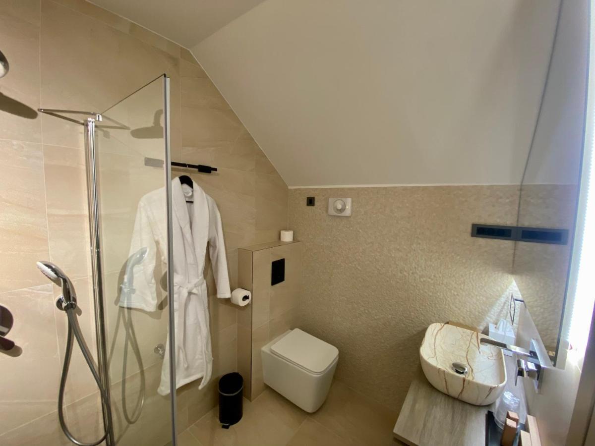 Boutique Hotel Zbilje ภายนอก รูปภาพ