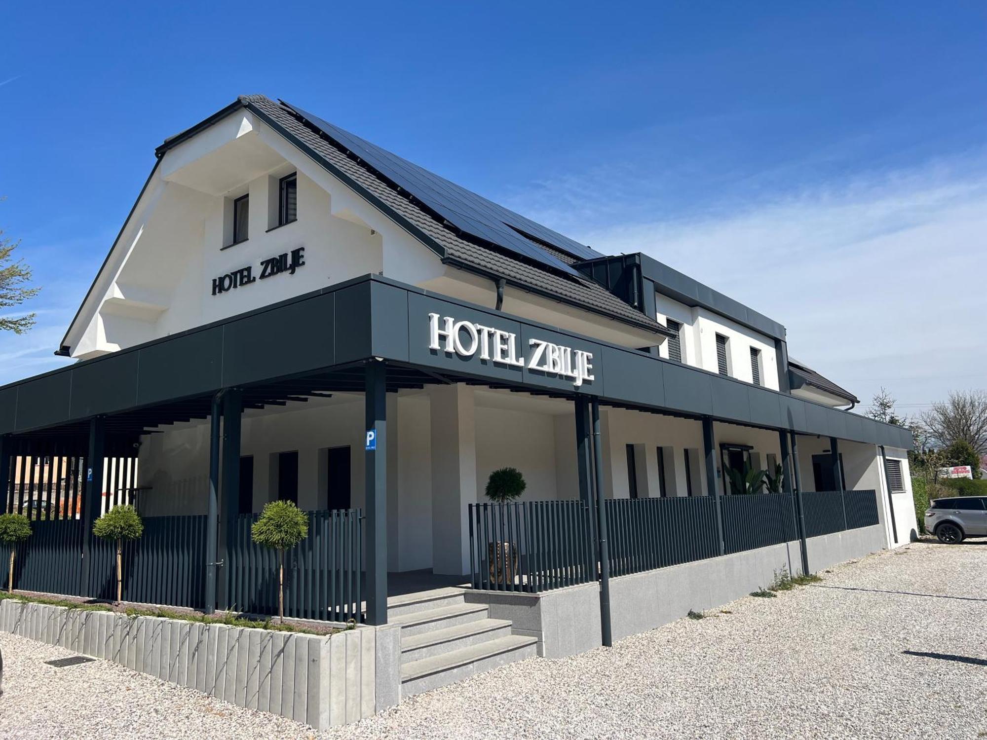 Boutique Hotel Zbilje ภายนอก รูปภาพ